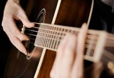 Cách học đàn Guitar cho người mới bắt đầu