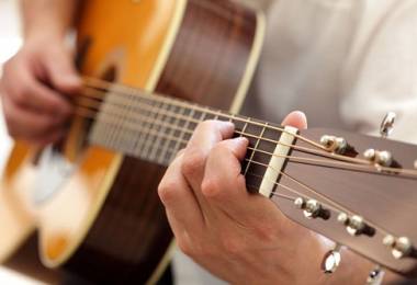 Học đàn Guitar ở TPHCM