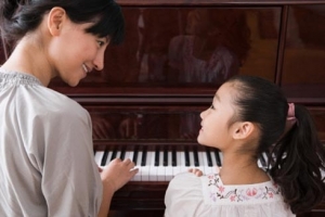 Trung tâm Gia sư dạy đàn Piano tại tphcm